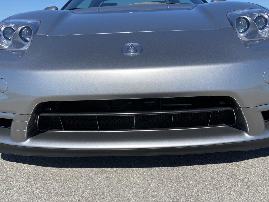 Детали экстерьера Acura NSX-T 2004 года  (фото 47 из 121)